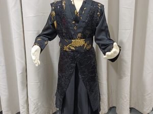KIDS Chinese HanFu Style Costume Black and Gold Colour with Bling Bling Boy Height Below 130CM for Rent
