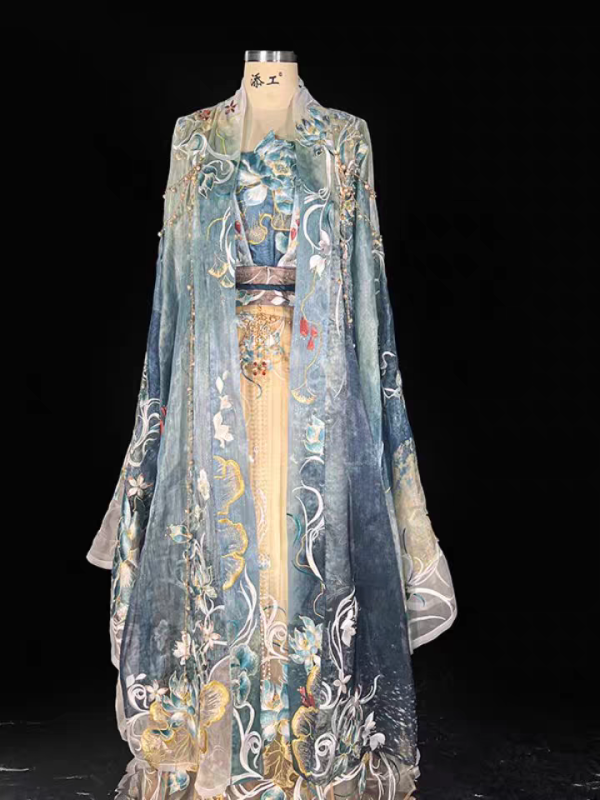 CHINESE Traditional HanFu Female Gradient Blule Yellow Singlet Style Full Embroidery Size S - L for Rent - Image 7